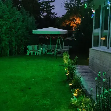 Ebruli Cennet Bahcesi Apartment