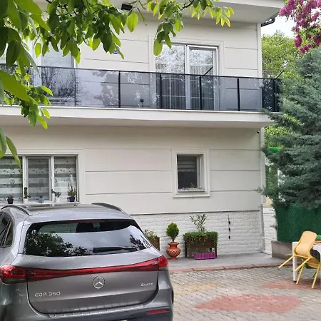 Ebruli Cennet Bahcesi Apartment *