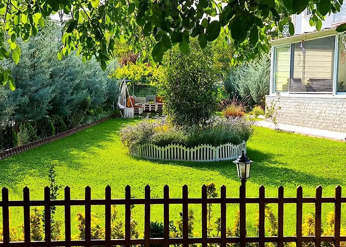 Ebruli Cennet Bahcesi